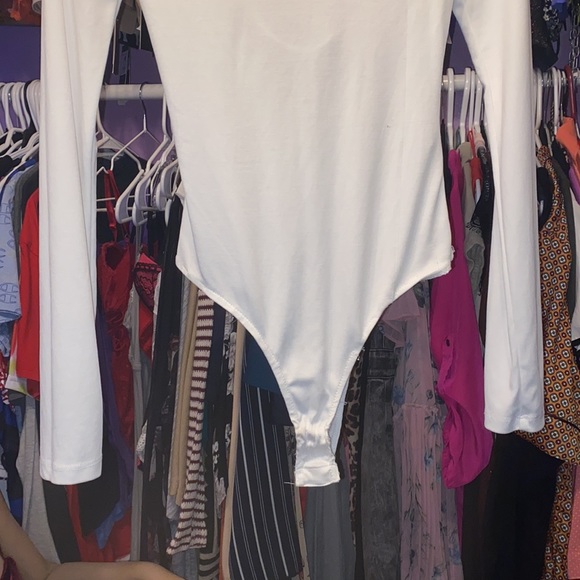 Perfect shape soild white BLUSH body suit snap button open  lace up back sz MED - Picture 3 of 9